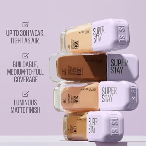 Botellas de base Maybelline Super Stay apiladas