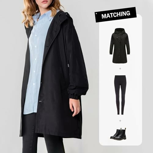 Mujer con abrigo negro y combinación de atuendo.